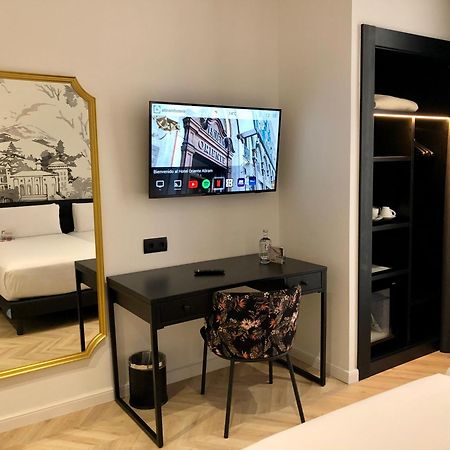 Oriente Atiram Hotel Барселона Екстериор снимка